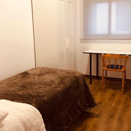 Low Cost Rooms La Merced Málaga Eksteriør billede
